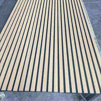 Holzwandplatten für Wohnung Wohnkultur Modernes Design feuerdicht Wasserdicht Vorteil